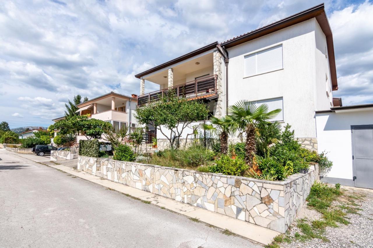Apartment Buzet 17562a Exterior foto